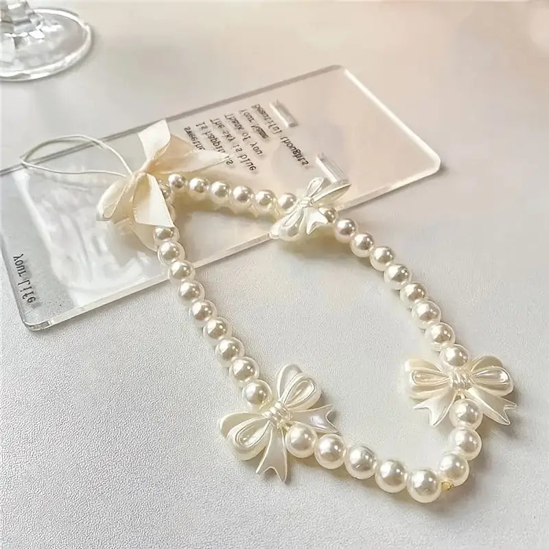 Phone Chain Pearl Bow