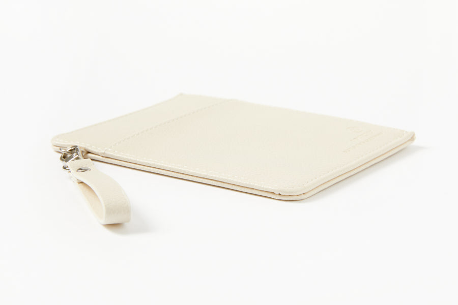 Vertical Passport Case - Ivory