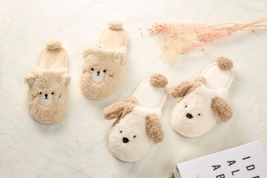 Fluffy Slippers: Poodle