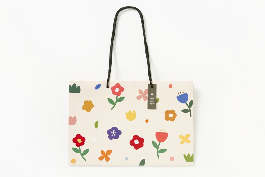 Gift Bag - Flower Illustration (Ivory)