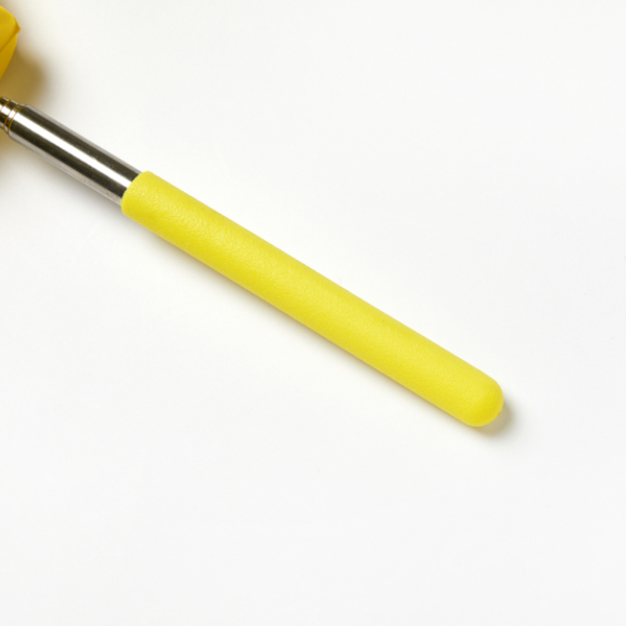 Extendable Finger Pointer - Red or Yellow