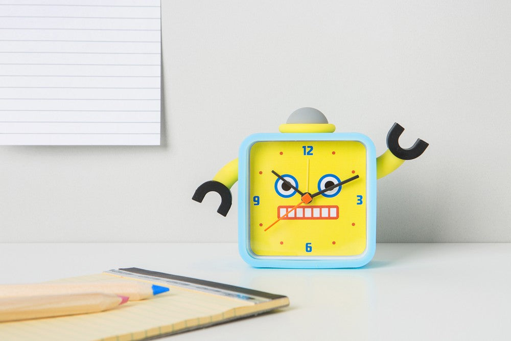 Robot Face Desk Clock (Blue)