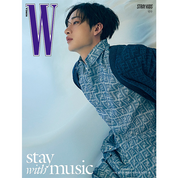 W 2024. VOLUME 6 (COVER: STRAY KIDS)