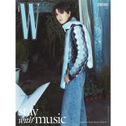 W 2024. VOLUME 6 (COVER: STRAY KIDS)