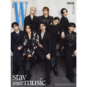 W 2024. VOLUME 6 (COVER: STRAY KIDS)